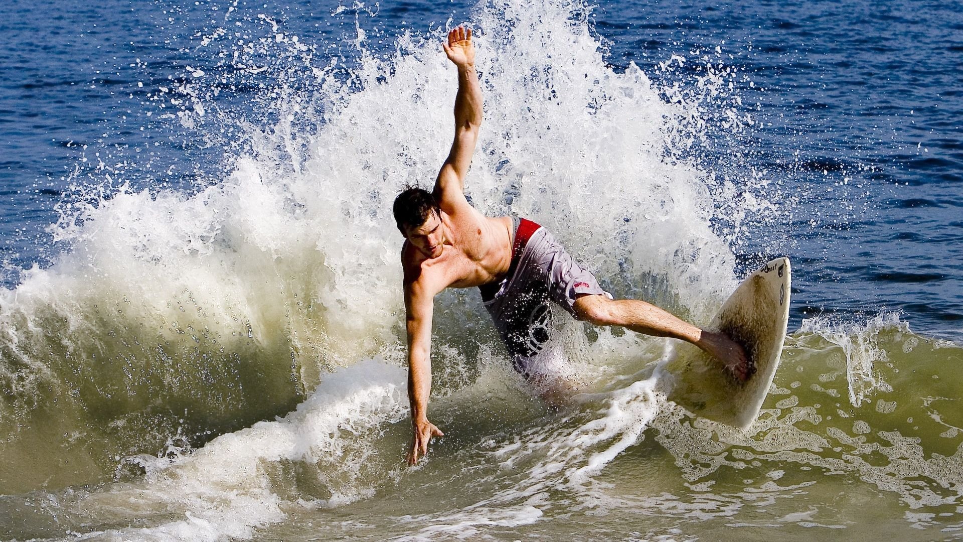 赛车行业的碳中和目标，赛车项目